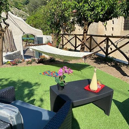 Holiday House Ruocco Майори Екстериор снимка